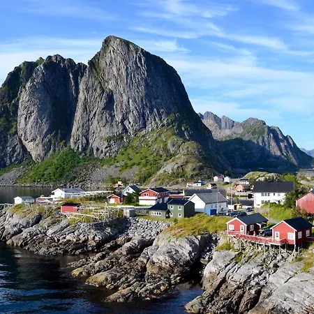 The Manor House In Hamnoy Lodge *