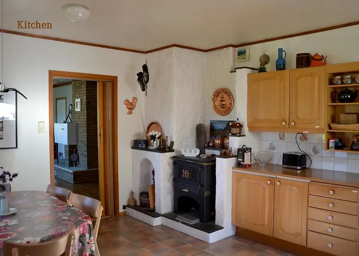 Jaktstuga The Manor House In Hamnoy *