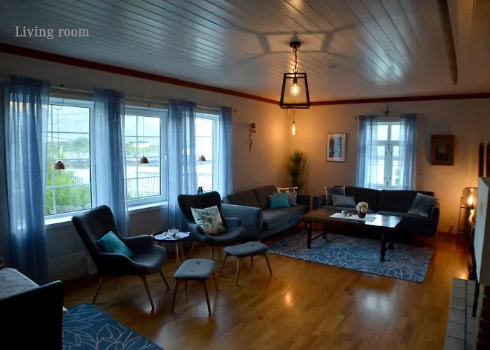 The Manor House In Hamnøy * Reine