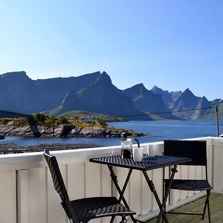 The Manor House In Hamnoy Gerendaház *